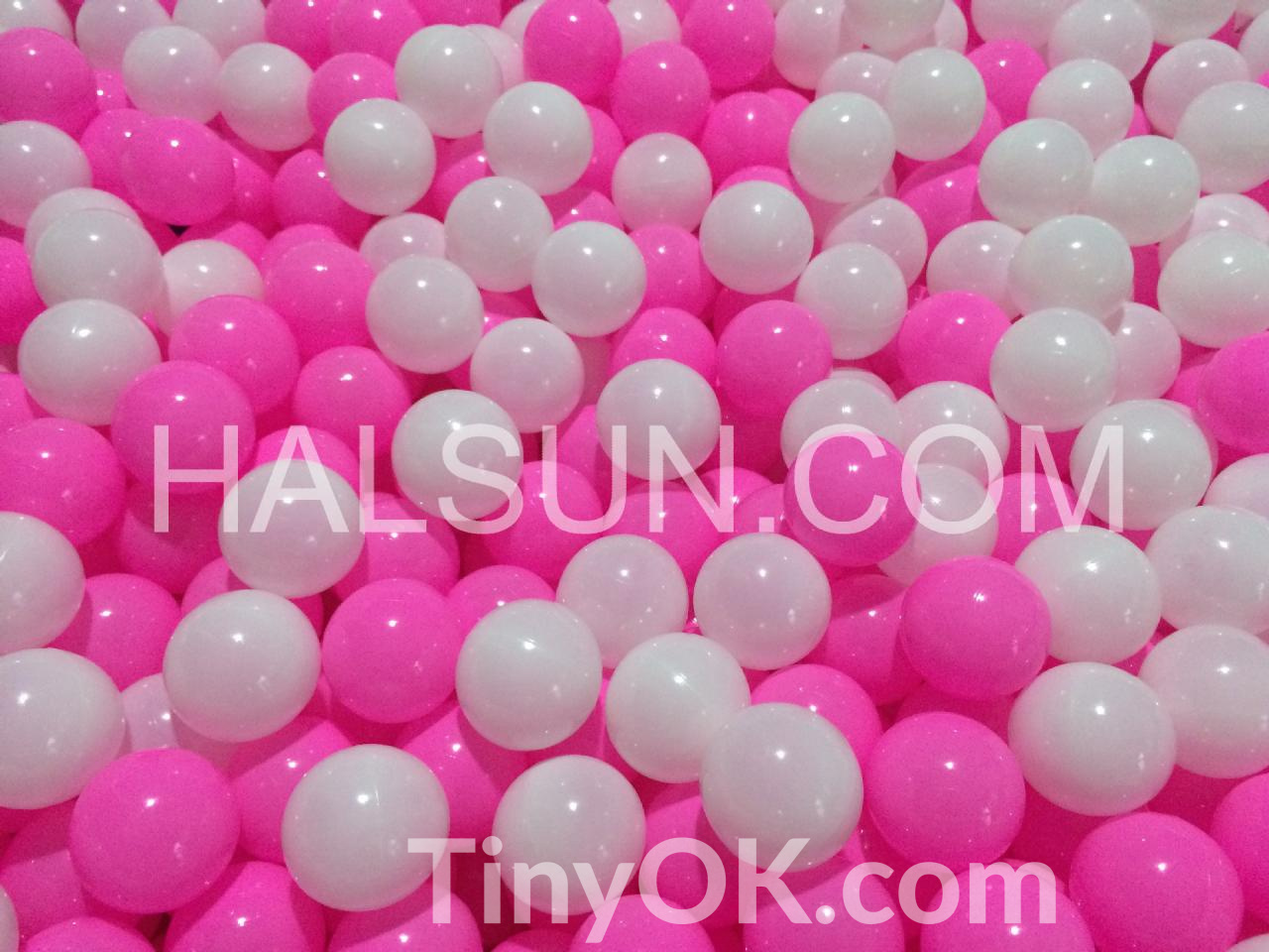 plastic-ocean-balls-14.jpg